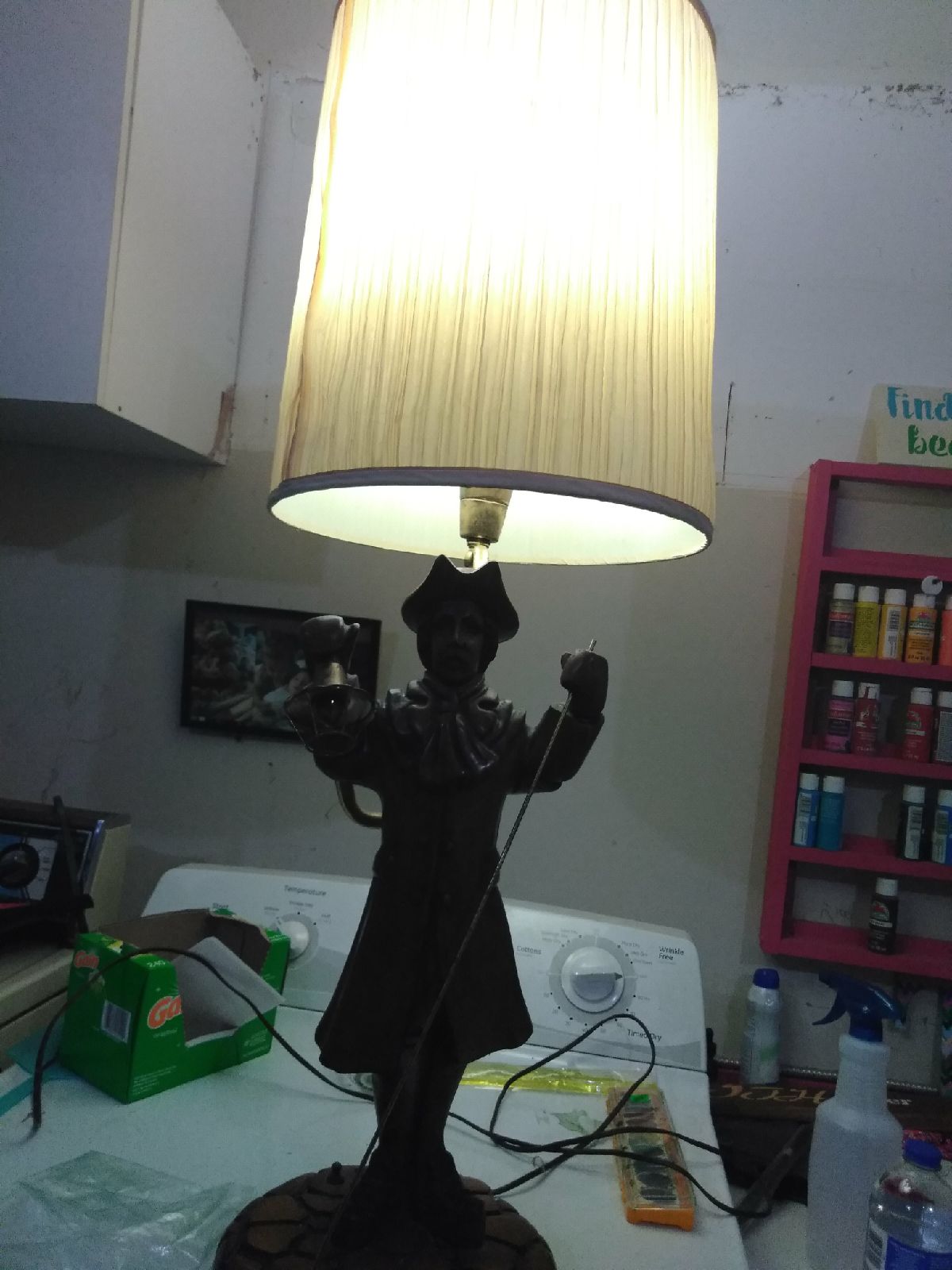 Vintage Paul revere wood lamp