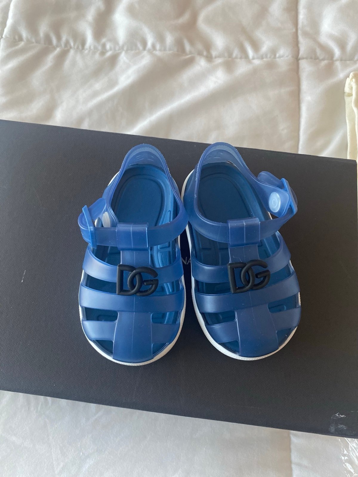 Baby Dolce and Gabbana shoe (Authentic)