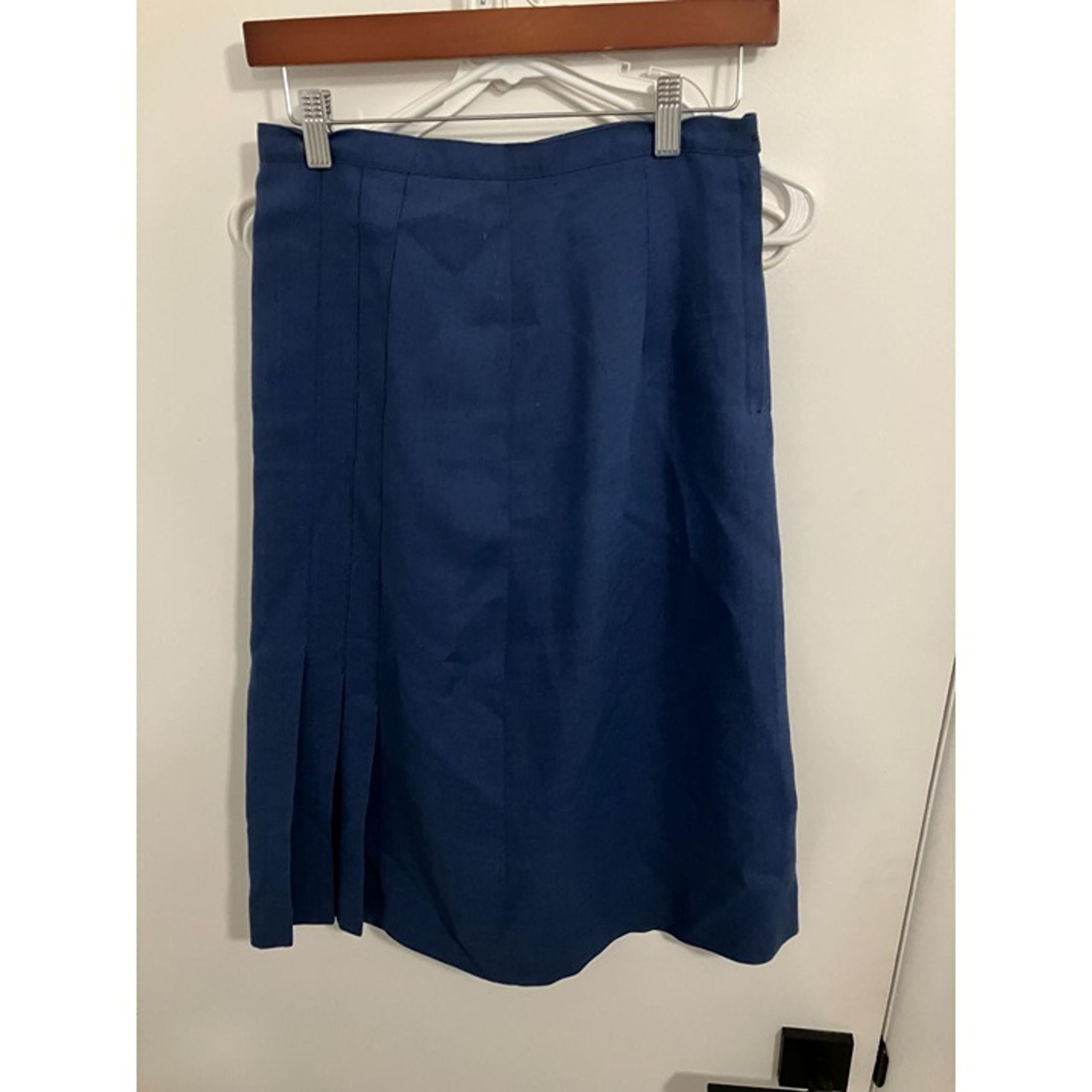 Brooks Brothers Women's A-Line Skirt, Navy, Size 10