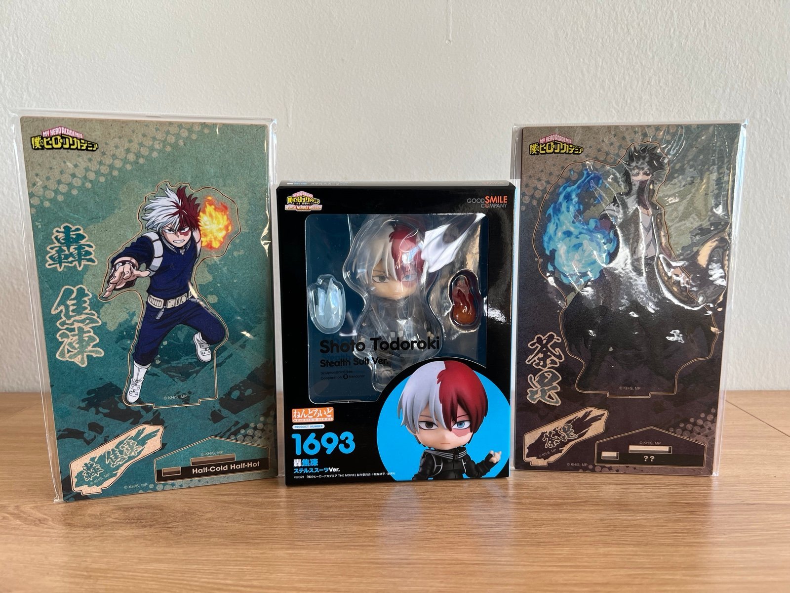 MHA Todoroki Nendoroid & Dabi Stand