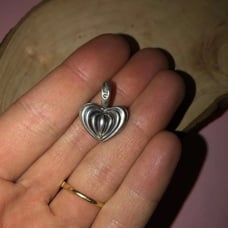 Lagos caviar heart pendant