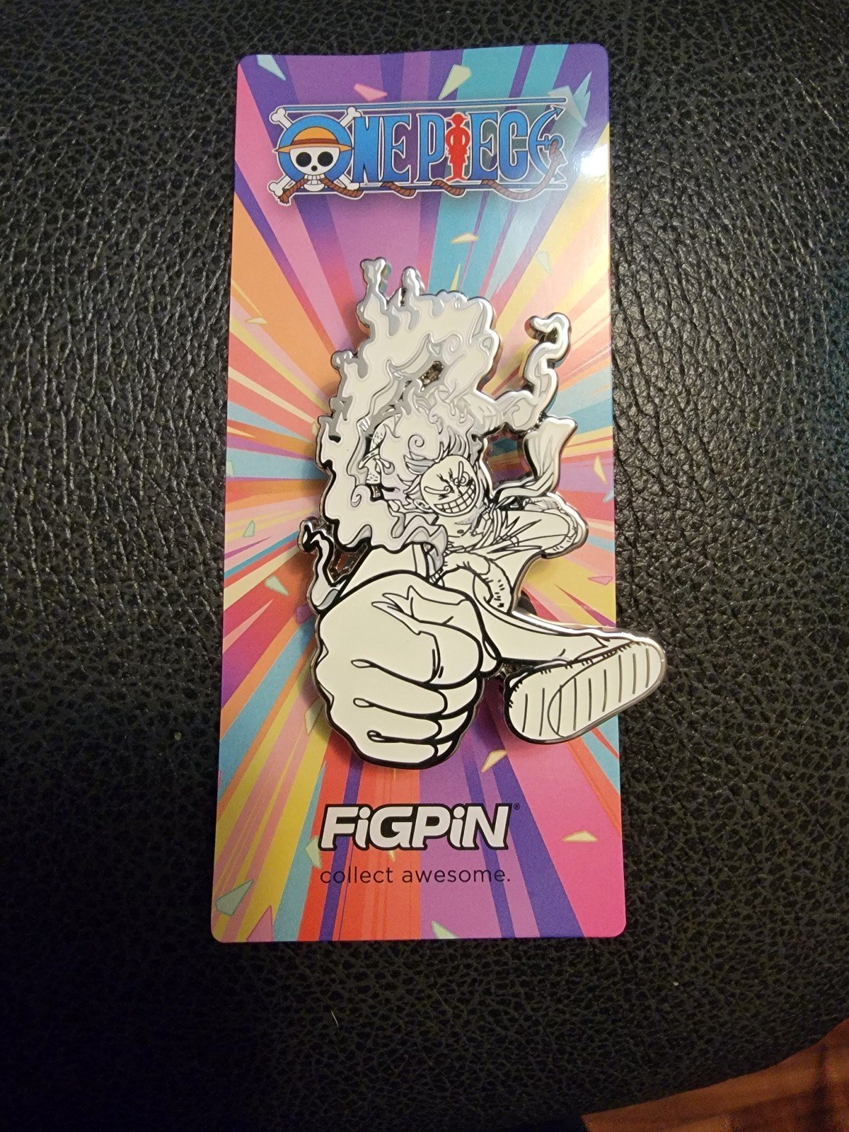 FigPiN Quest One Piece Monkey D. Luffy Gear 5 GITD Pin