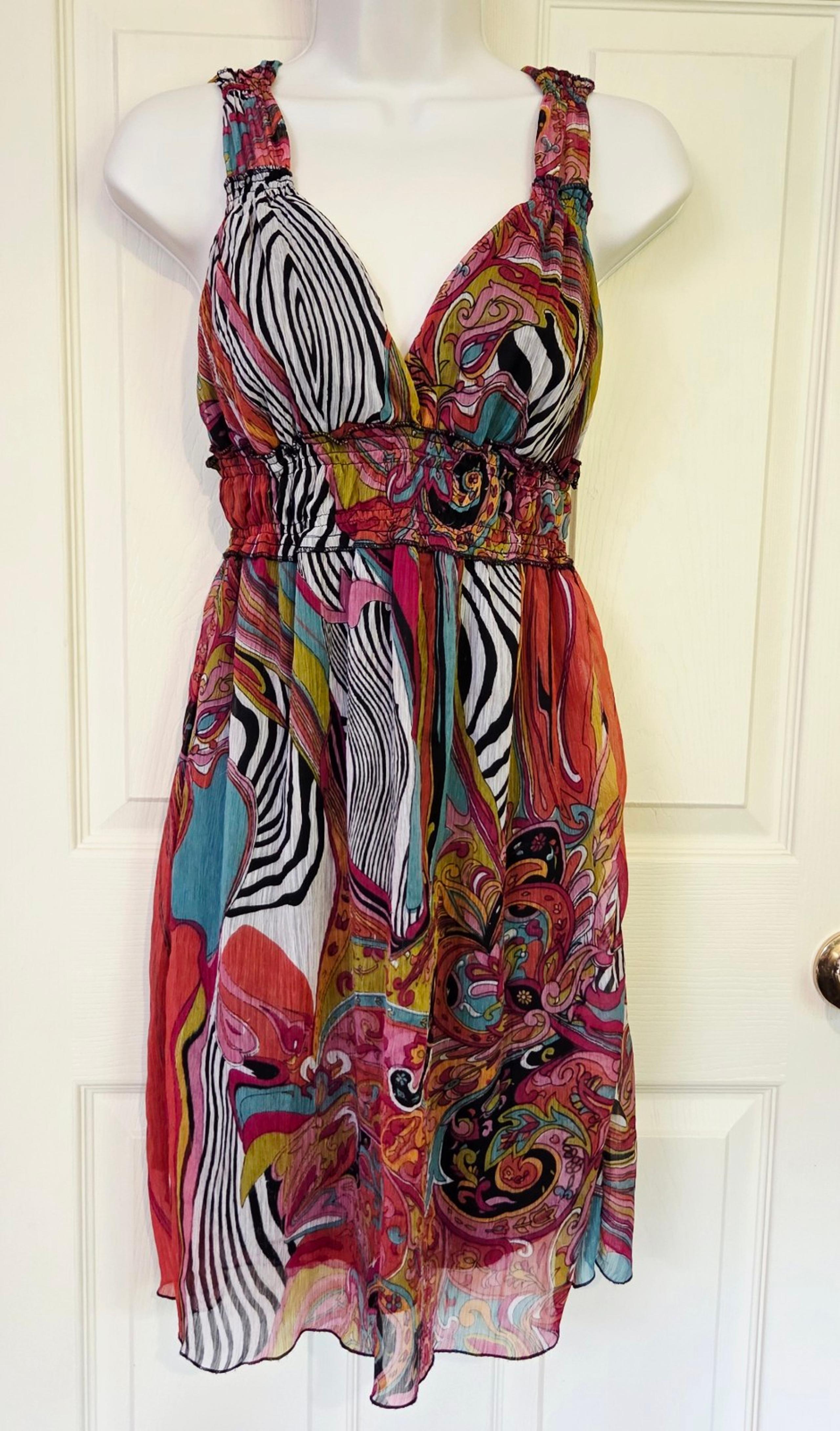Womens 60s/70s Inspired Dress
