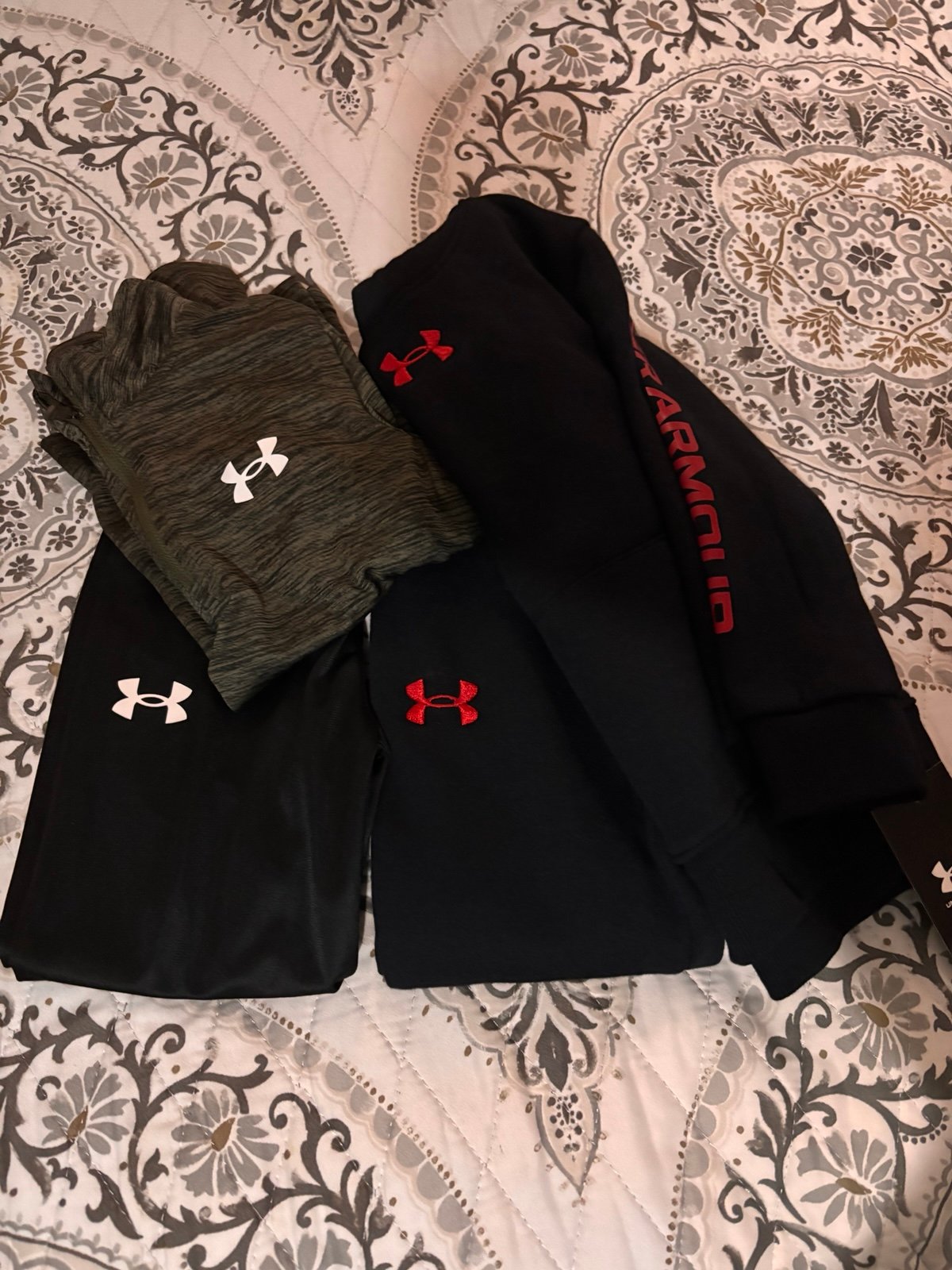 Under Armour boys set