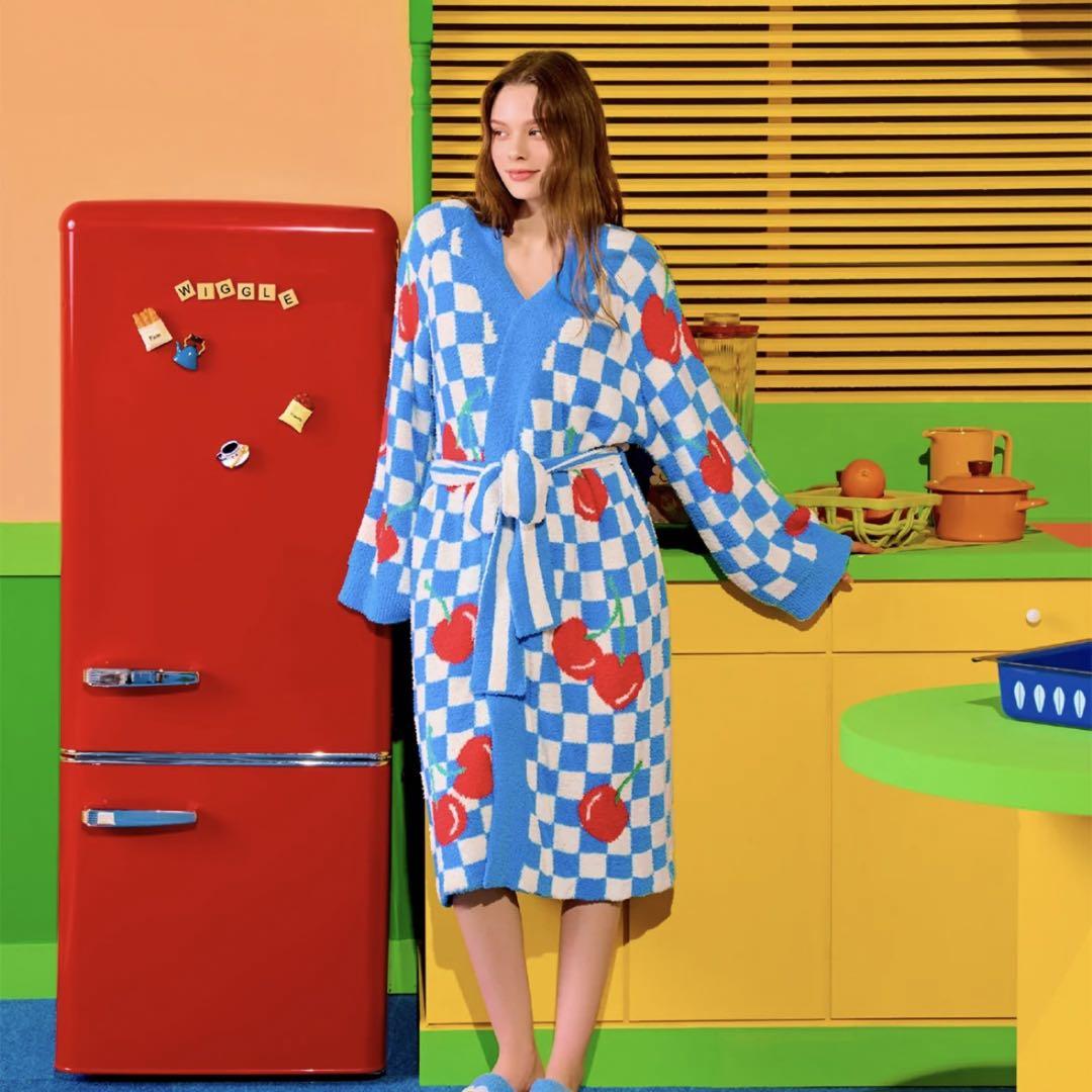 Wiggle Wiggle Lounge Robe