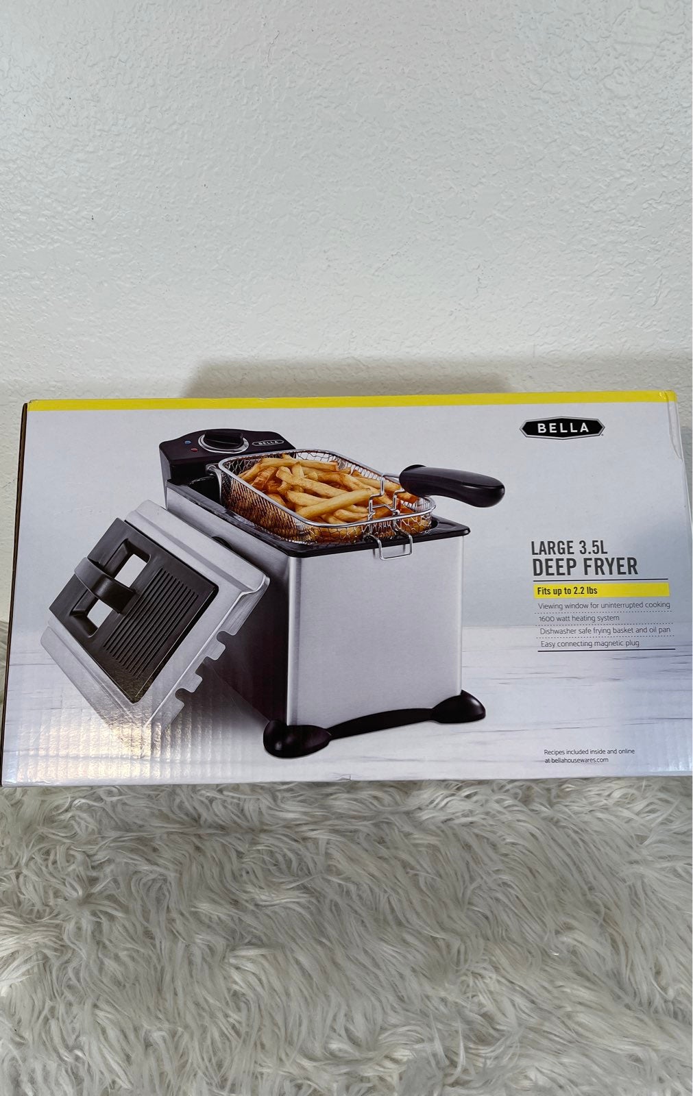 Bella 3.5L Deep Fryer with Removable Basket Bella 3.5L Deep Fryer with Removable Basket