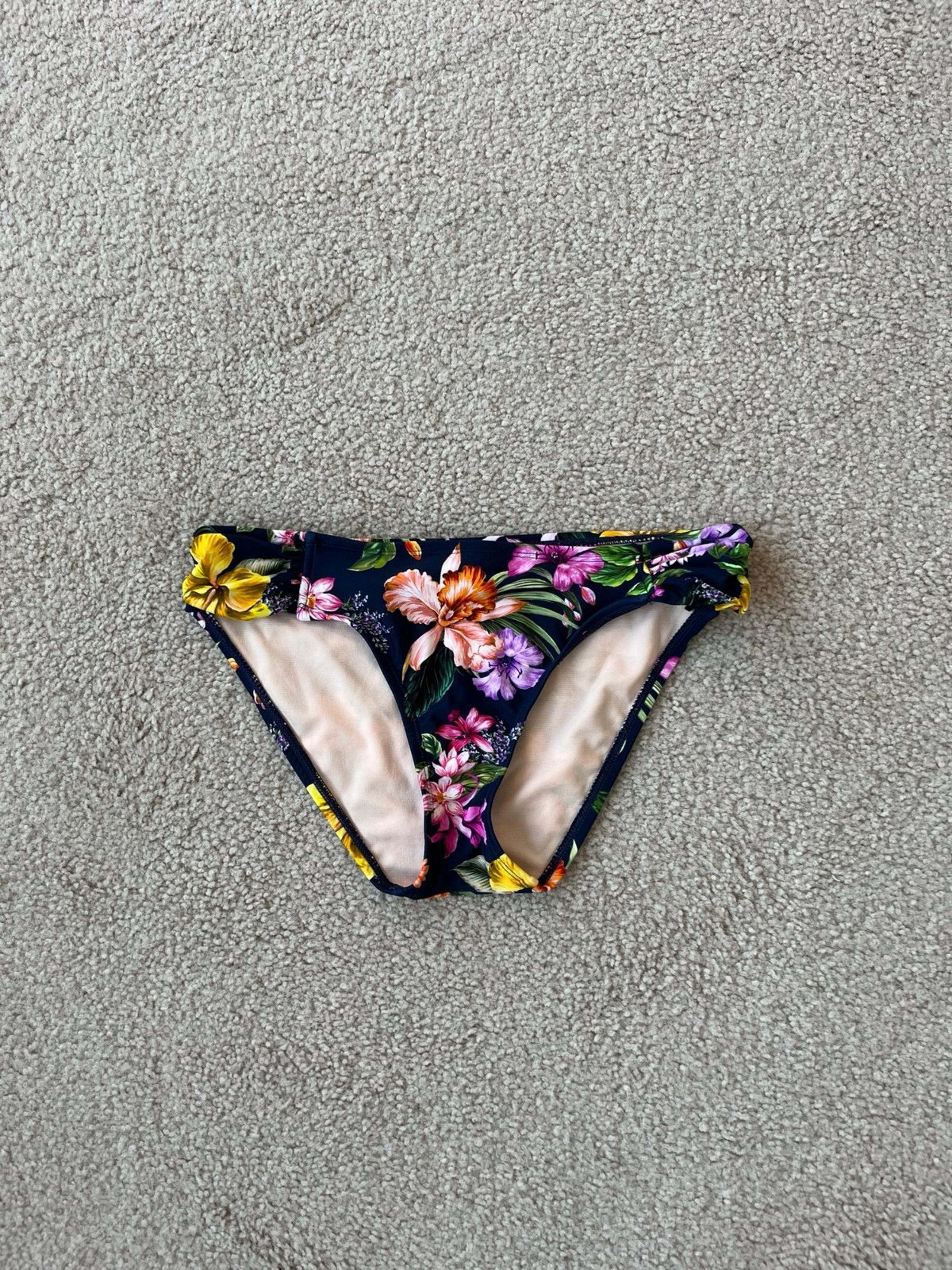 Kona Sol Swimwear Women’s Bikini Bottoms Size Small