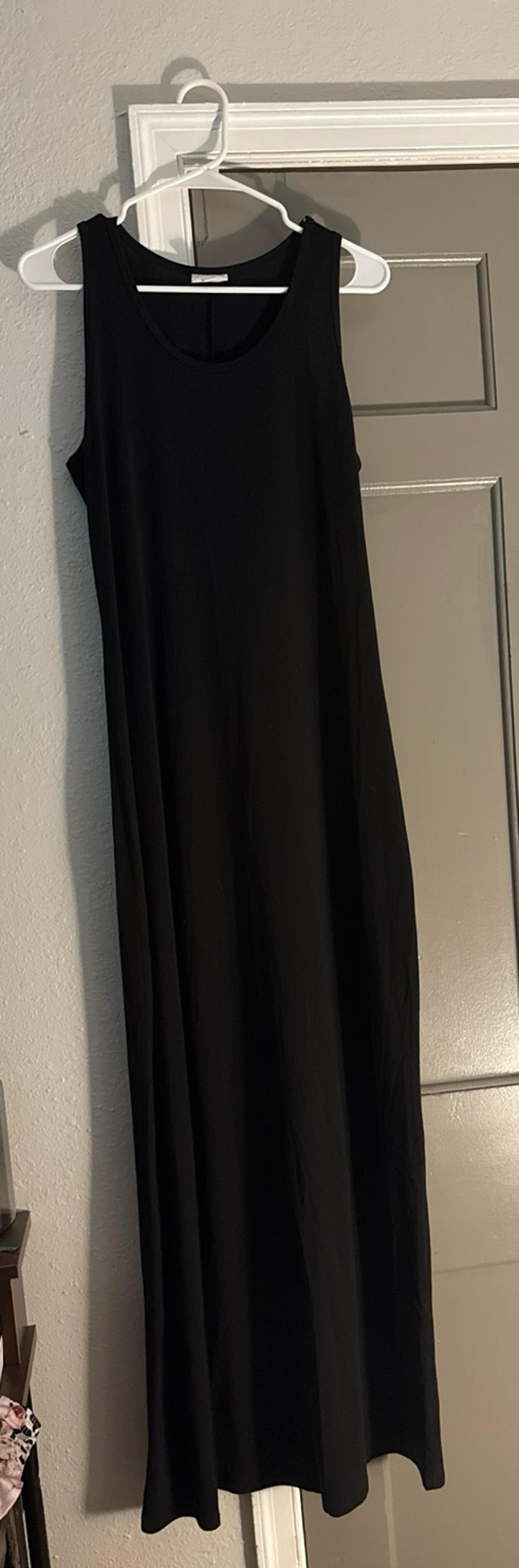 Solid Black Dani Dress, Size L, Lightly Loved - LuLaRoe