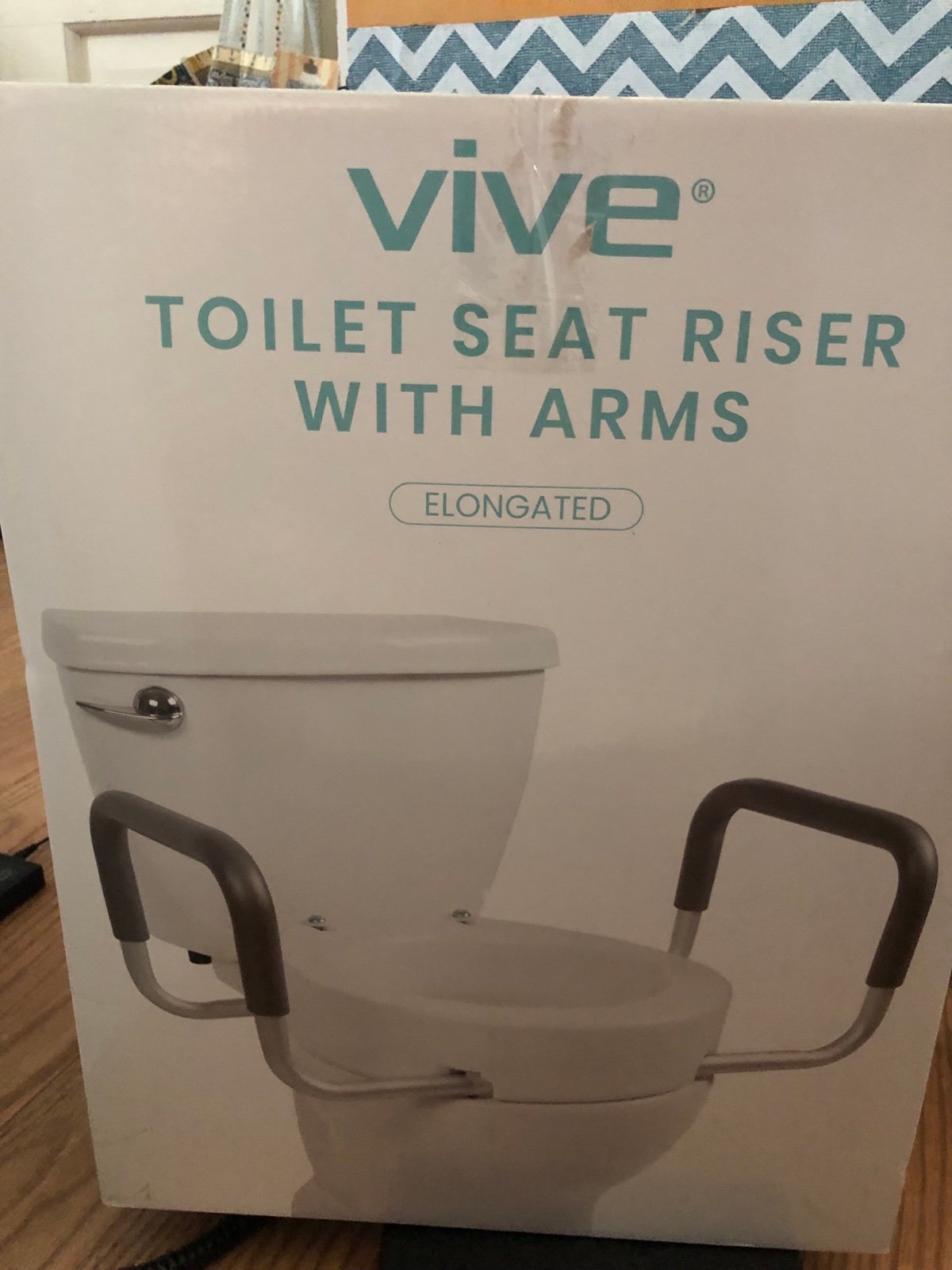 Toilet Seat Riser w/ Arms