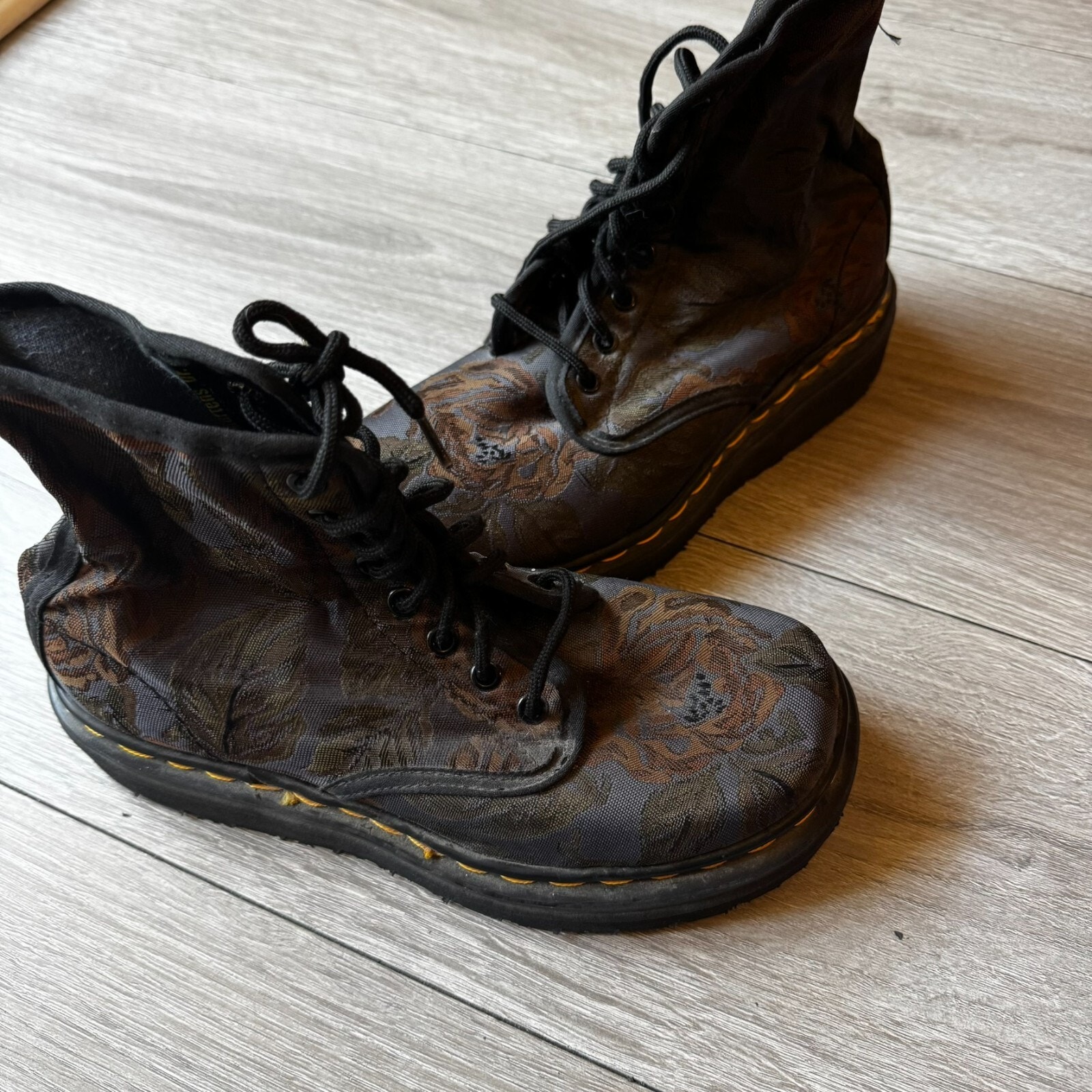 Dr. Martens MIE Floral Tapestry Vintage Platform Brocade Boots 5