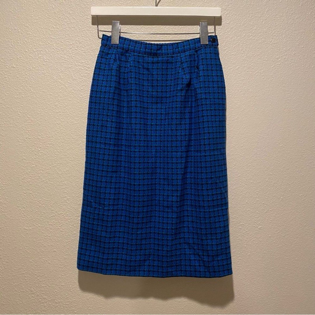 Vintage Pendleton Skirt Size 6 Petite 100% Virgin Wool Blue Plaid Like New