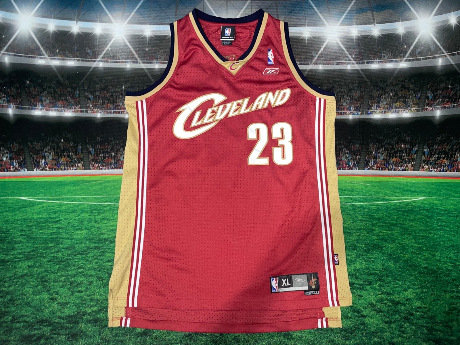 Lebron James #23 Cleveland Cavaliers Reebok Mens Jersey Sz XL +2 Preowned