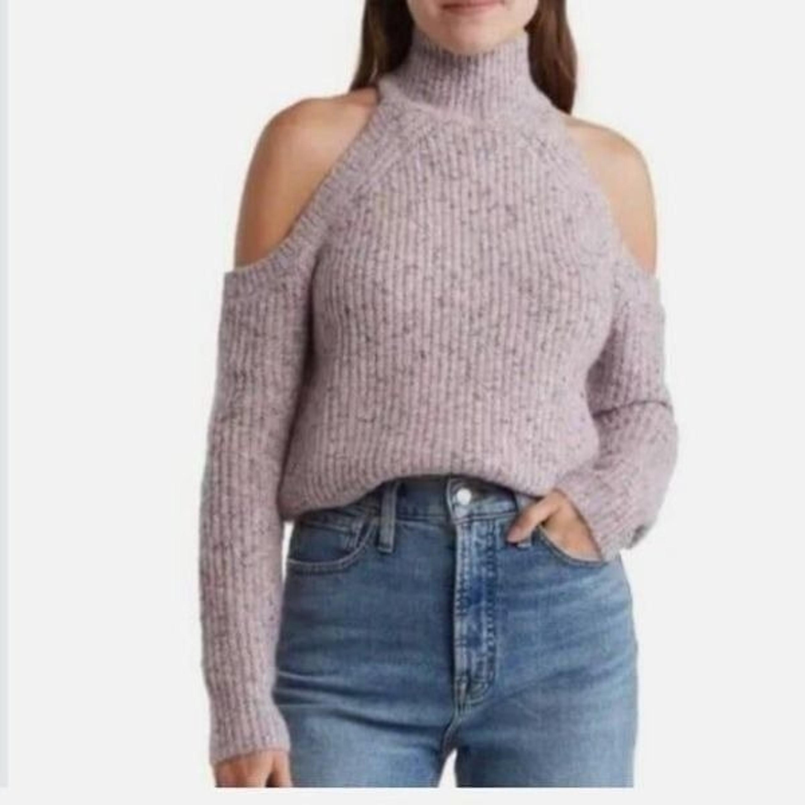 NWOT ASTR the Label womens Tori mock cold shoulder sweater medium lavender