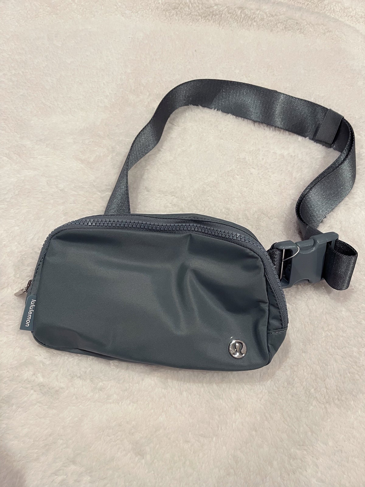 Lululemon Everywhere Belt Bag Tidewater Teal TIDT