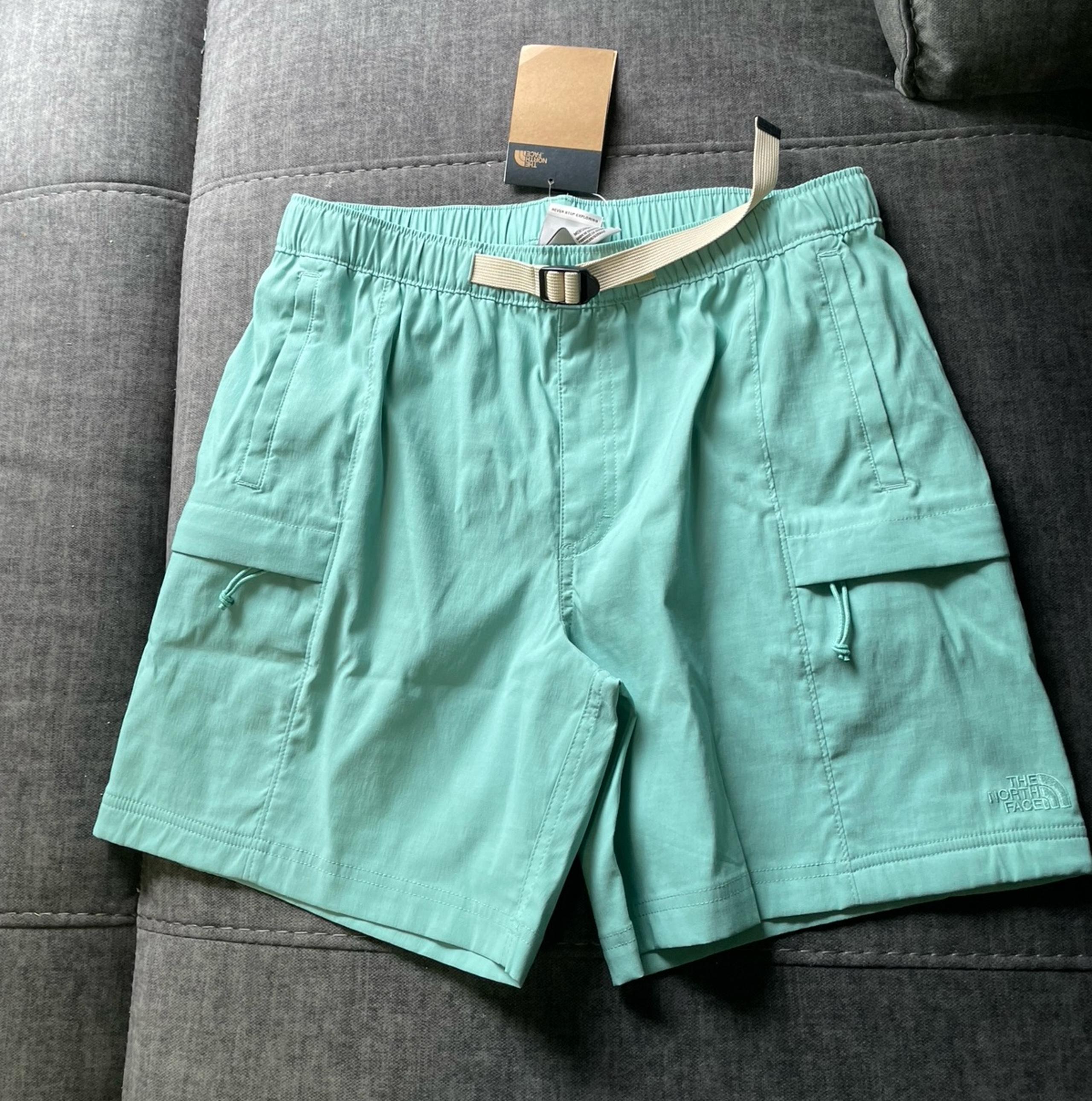 The North Face Mens Class V BLTD Men’s Wasabi Green Shorts ~ Med  NWT