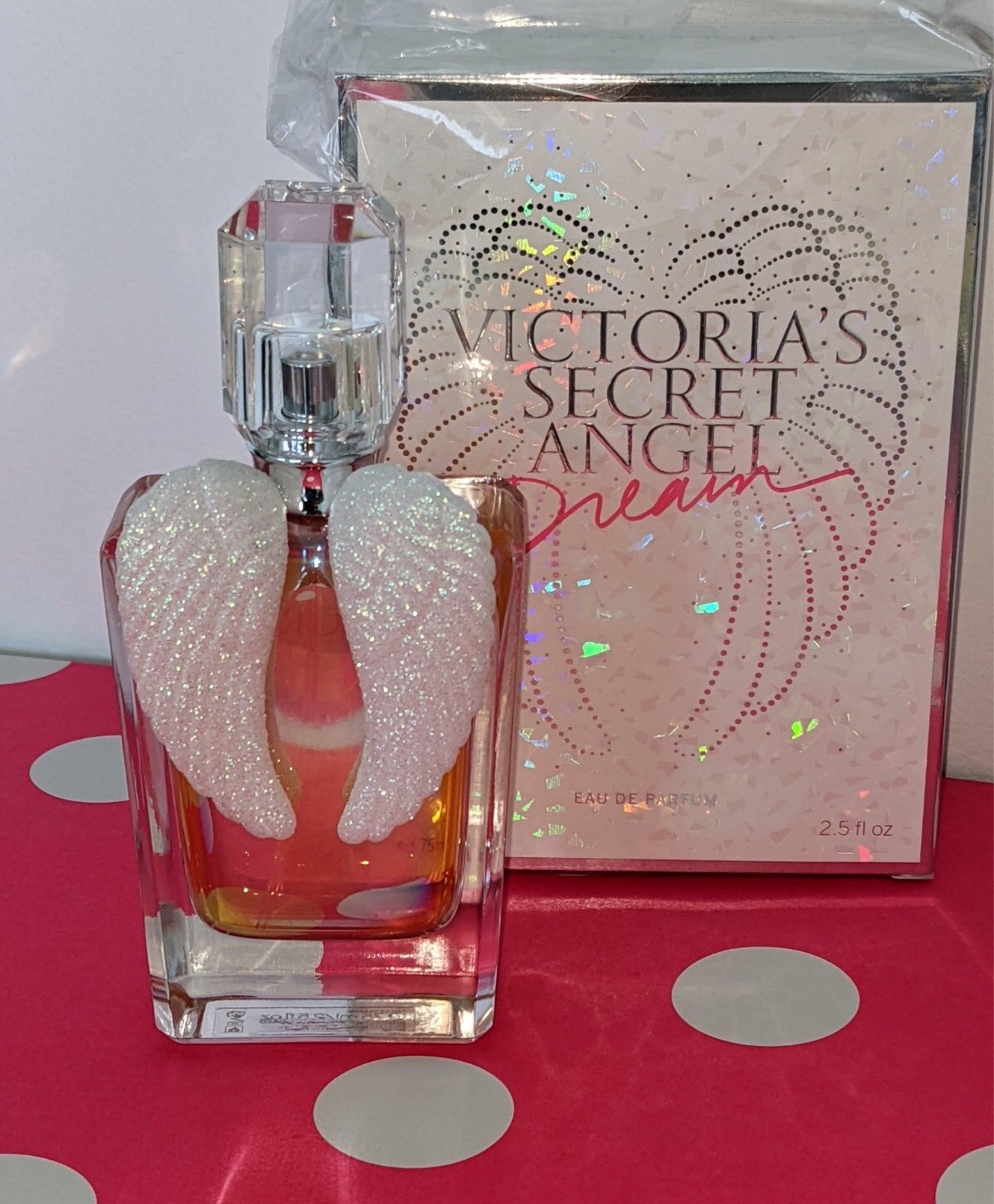 VS ANGEL DREAM PERFUME - BOTTLE WITH HOLOGRAPHIC WINGS - VINTAGE
