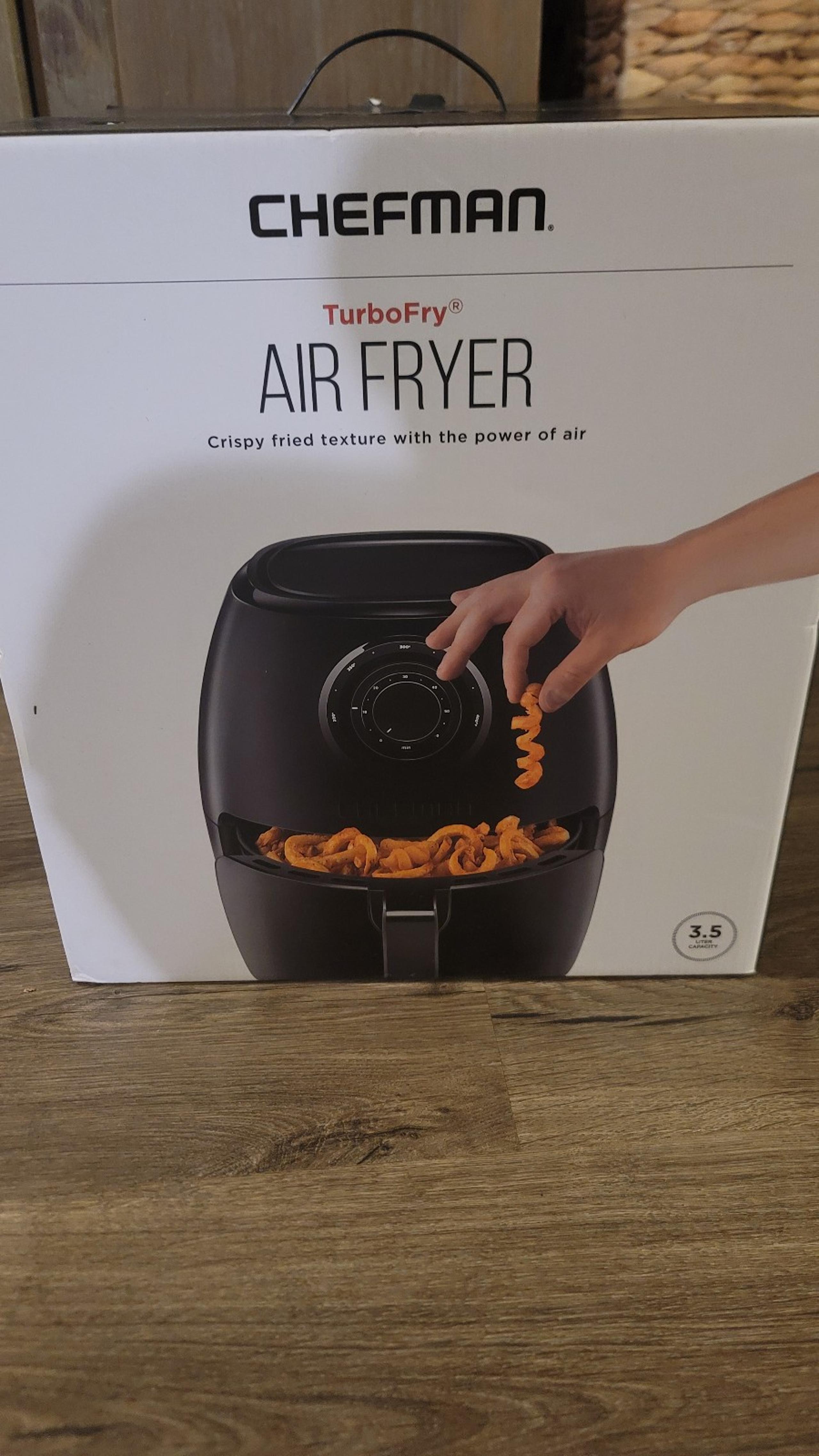 Air fryer Chefman, new. Never used.