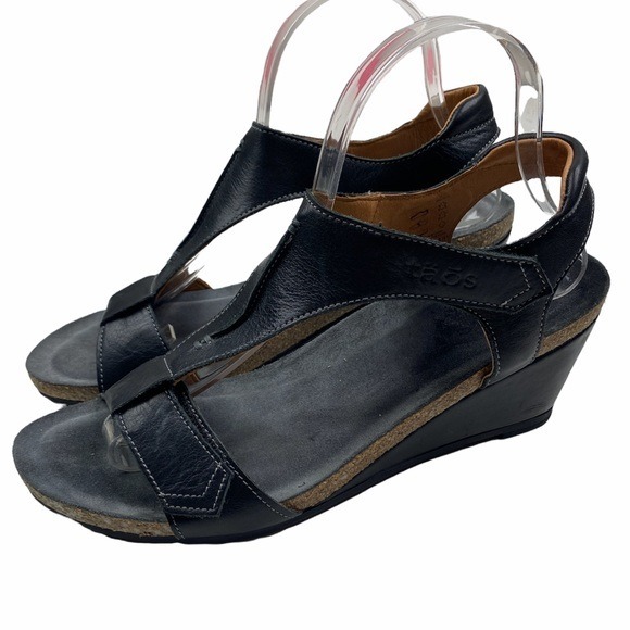 TAOS Sheila Sandal, BLACK LEATHER Size 9.5