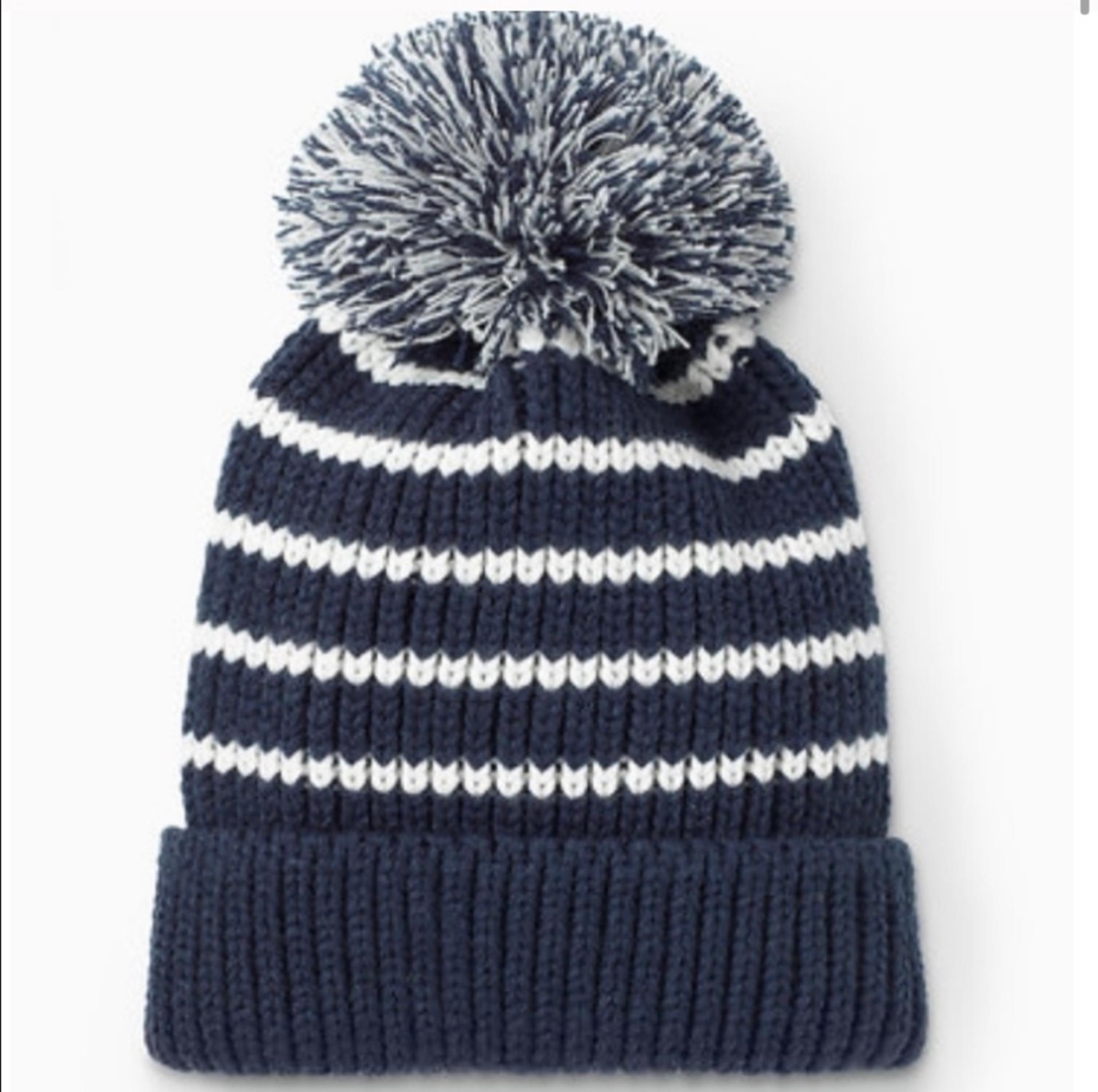 Stella & Dot Women Blue And White Beanie One Size.