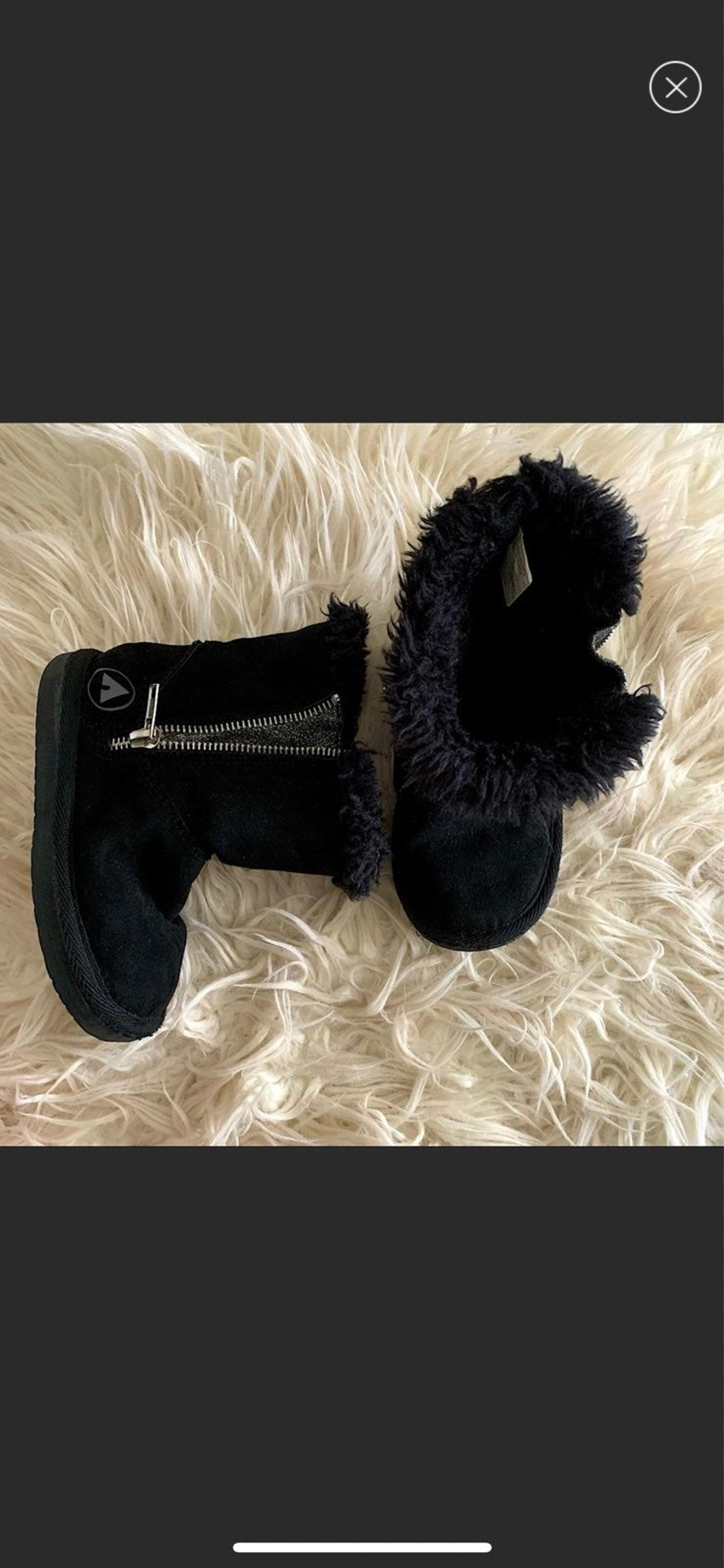 Airwalk black warm winter zip-up boots