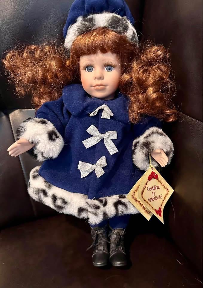 12 Collectors Choice Porcelain Doll Red Curly Hair Blue Coat With Leopard Print