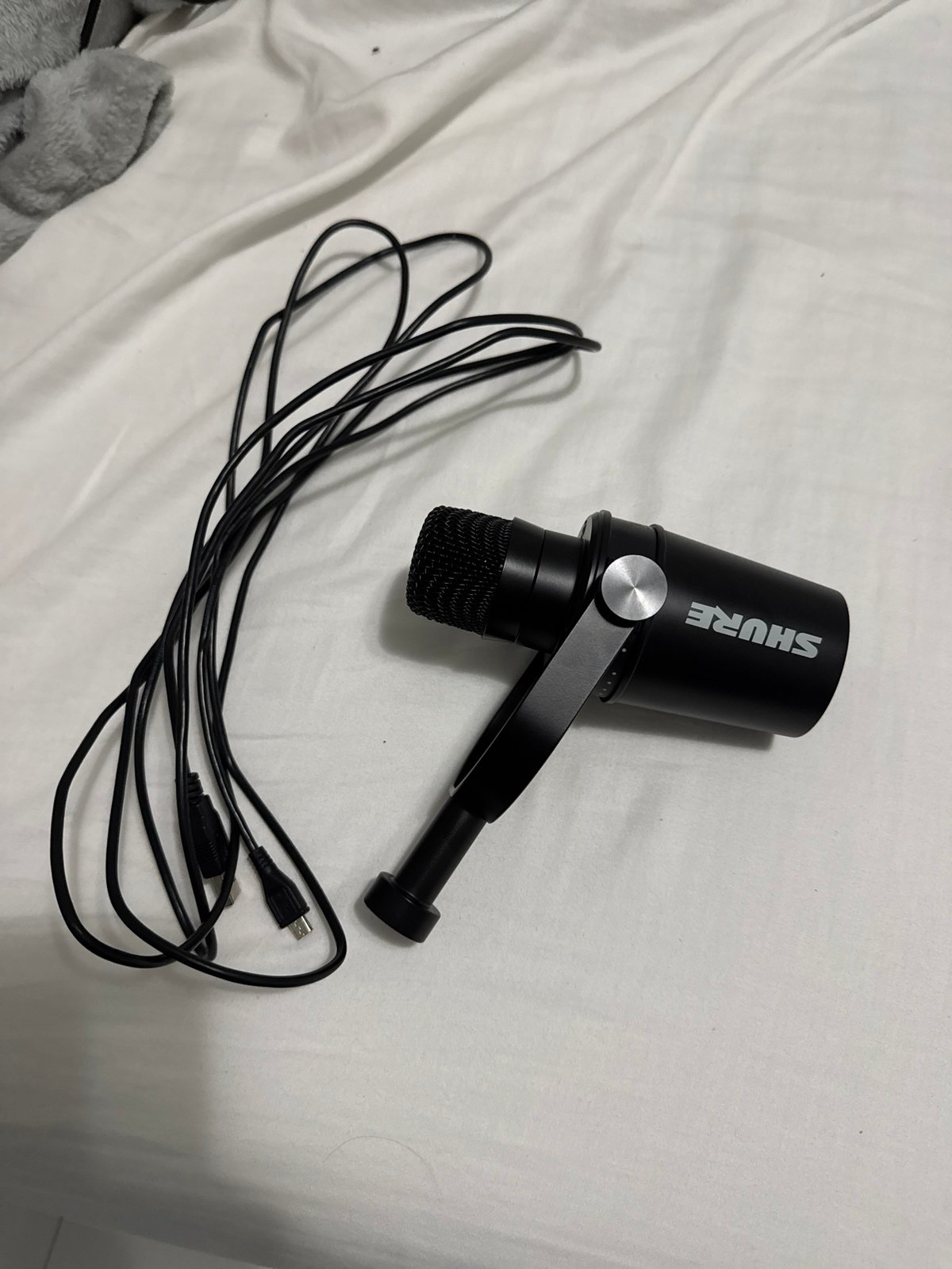 Shure Mv7 Podcast Microphone