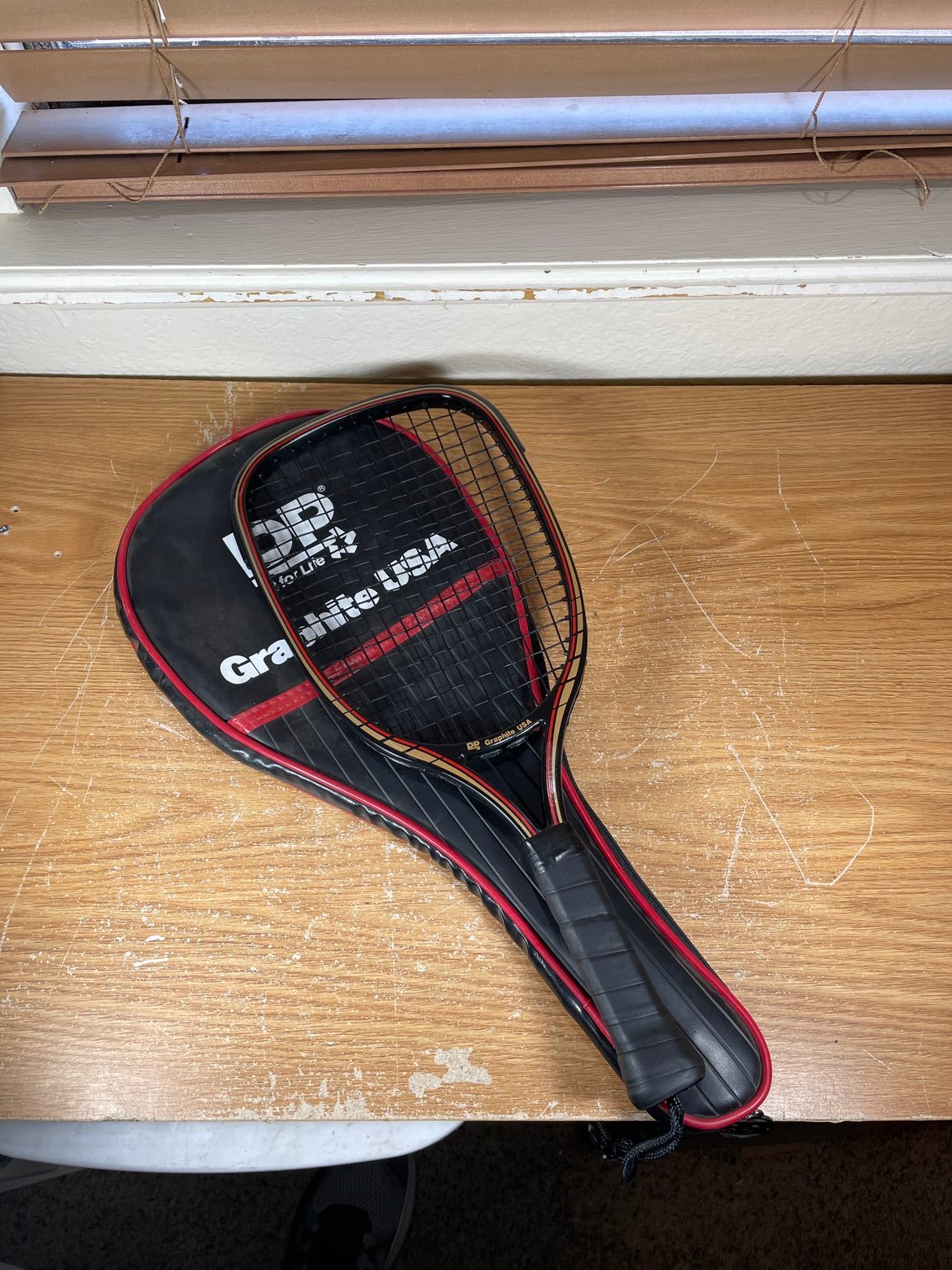 DP Fit for Life Graphite USA Racquet with Case 3 5/8