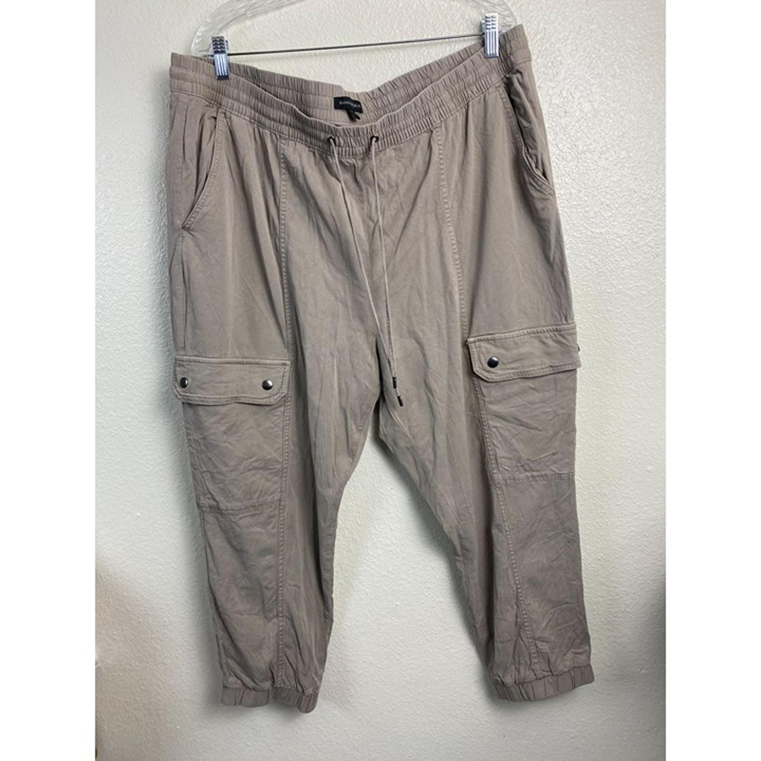 Banana Republic Cargo pants Womens size  XXL Brown Utility Relaxed taupe Brown