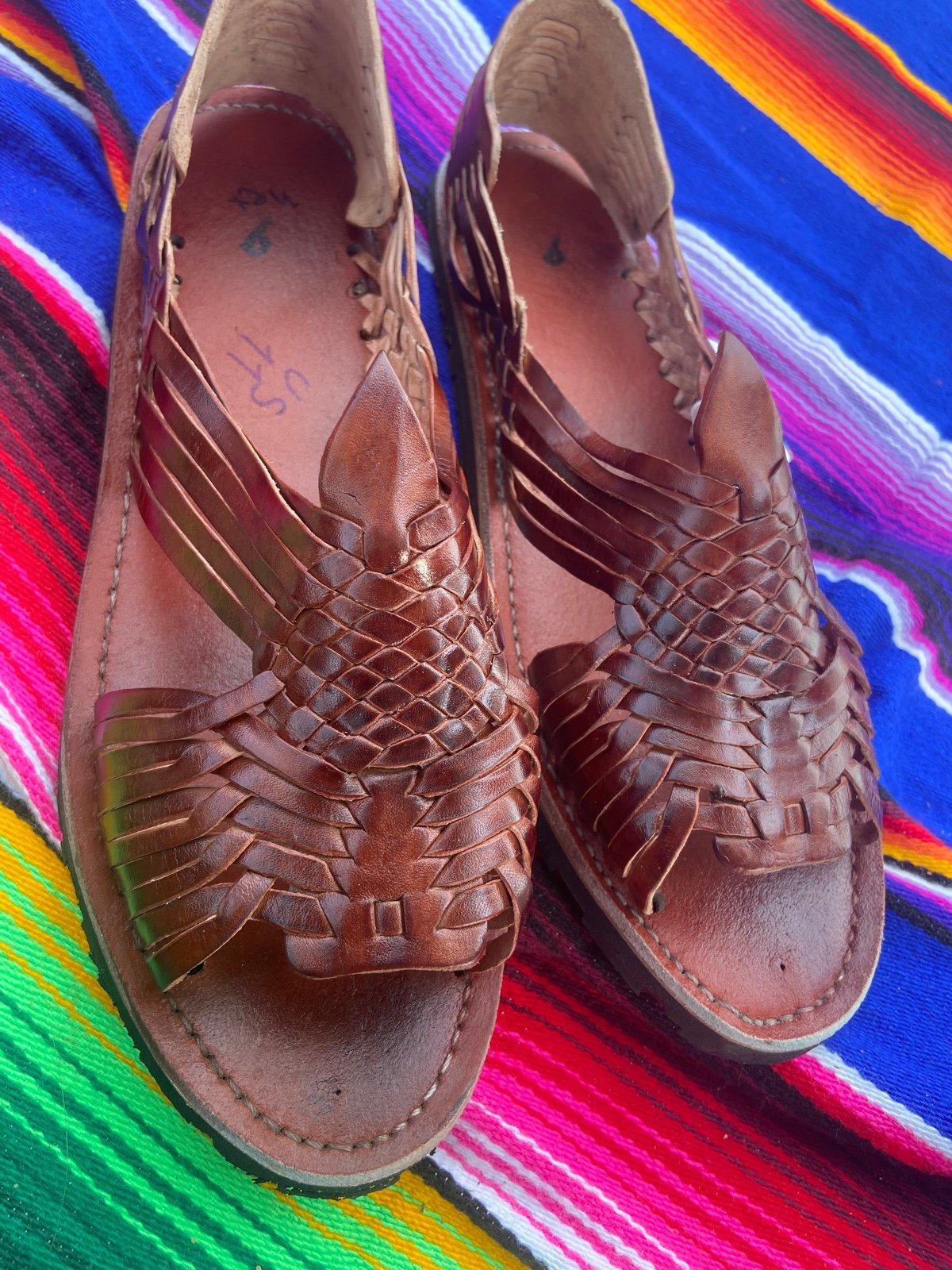 Huarache de llanta artesanal
