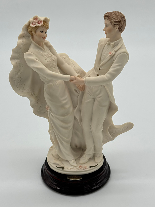 Giuseppe Armani Married Couple Wedding Statue Florence 538F
