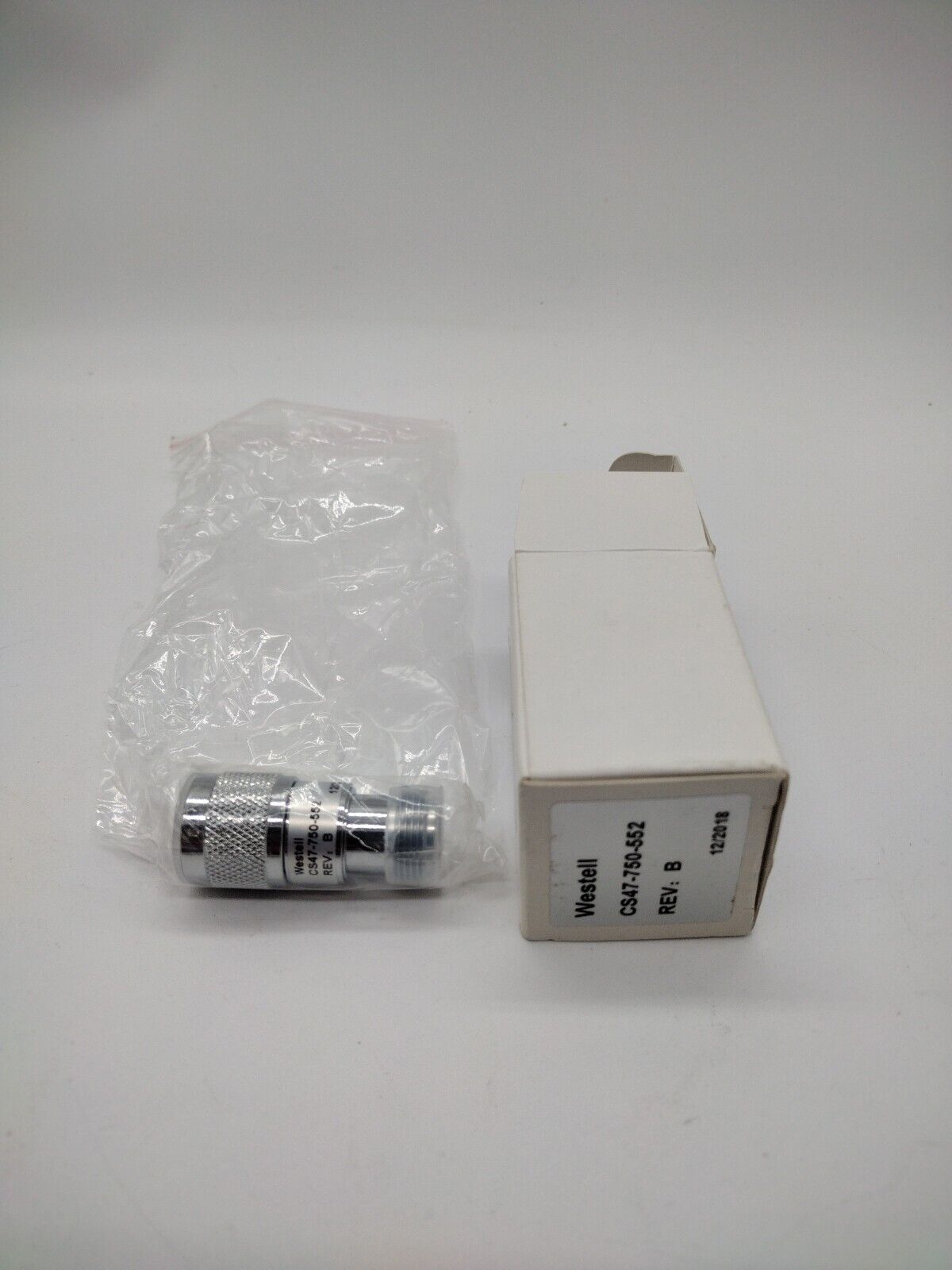 2W, 5 dB In-Line Fixed Attenuator, N-Female to N-Male cs47-750-552