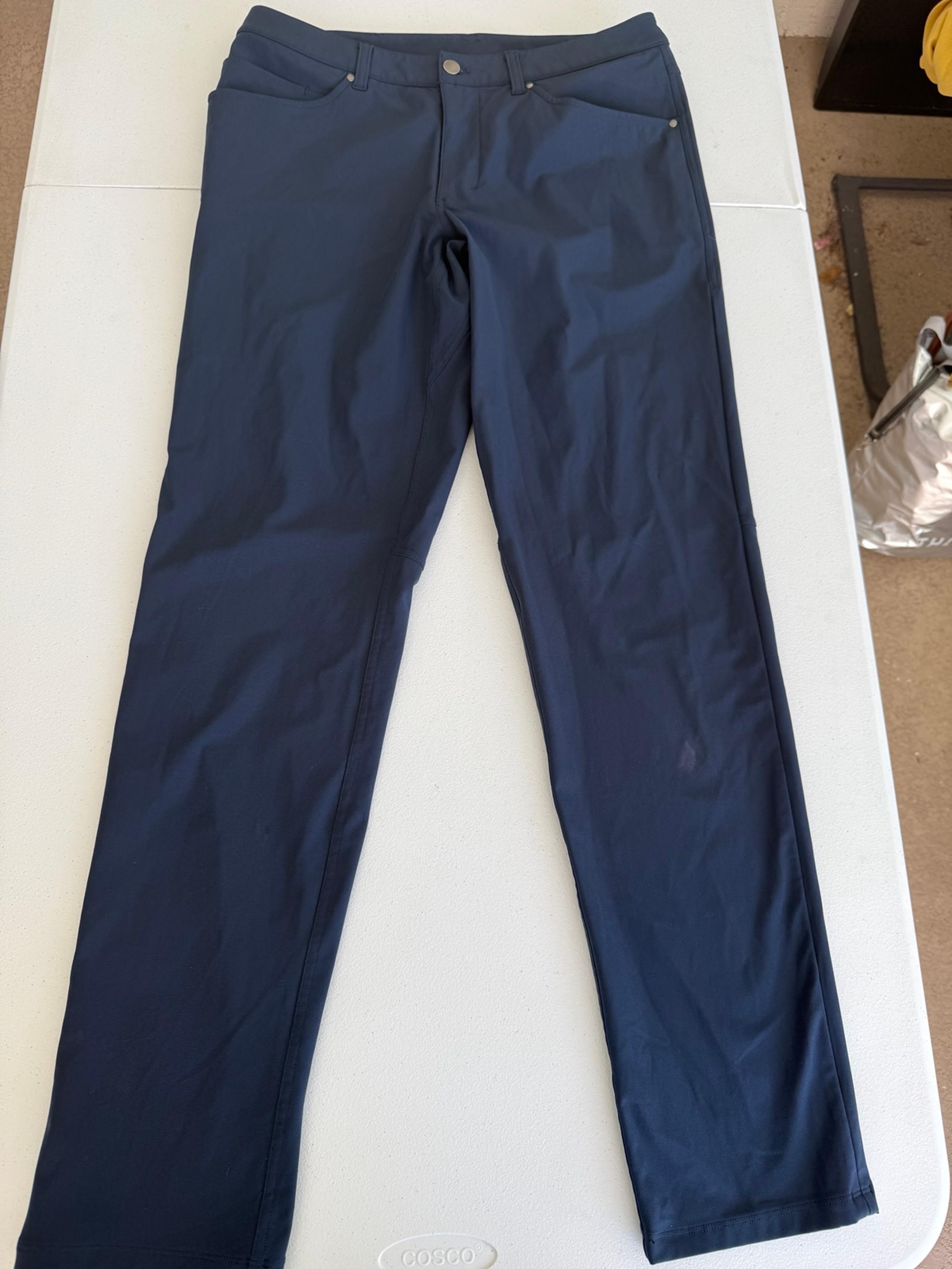 Lululemon ABC Pant Slim In True Navy Size 33 Blue Pants Long Men’s