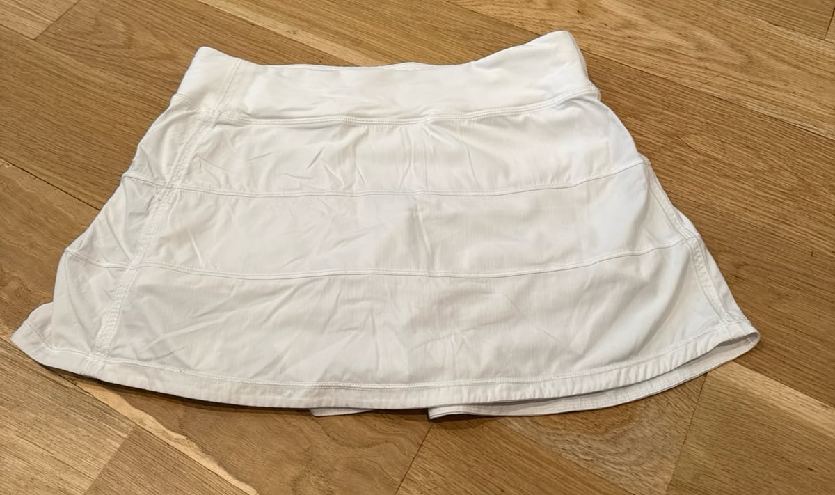 Womans Lululemon Pace Rival Skirt 8