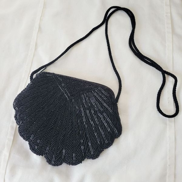 Vintage Black Beaded Shell Purse Hand Bag