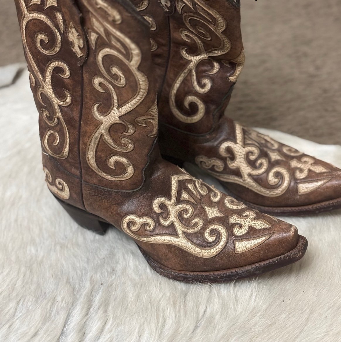 Tony Lama Woman’s cowgirl boots