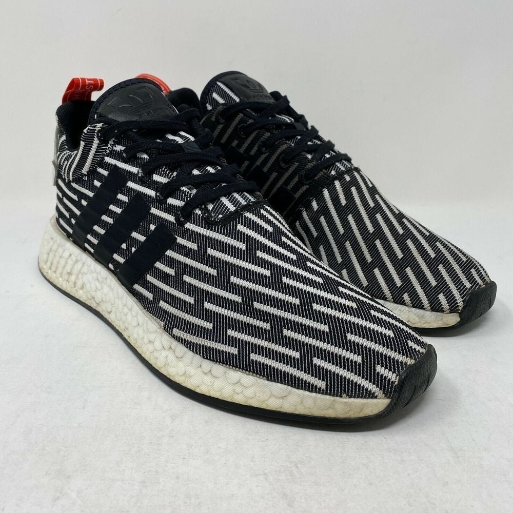 Adidas NMD R2 Primeknit Boost Core Black White BB2951 Men's Size 10