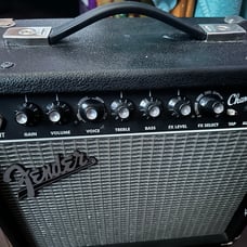 Amplifier fender