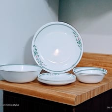 Vintage Corelle Dinnerware ( Rosemarie ).