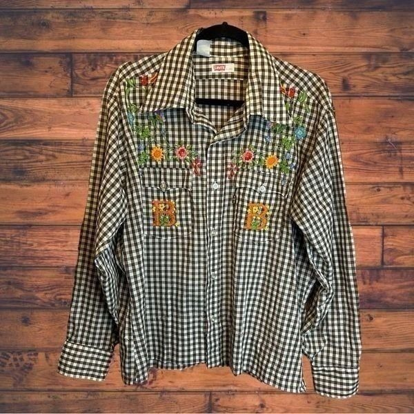 Vintage Levi's 70s Plaid Button Front Embroidered Floral Shirt XL