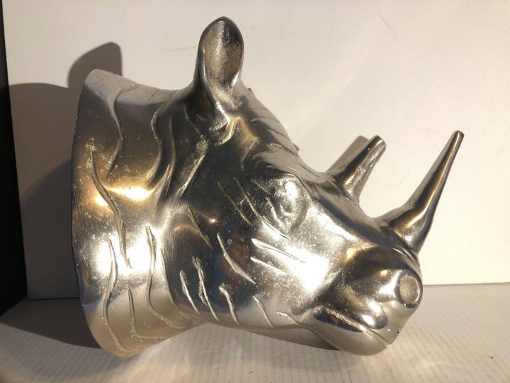 Faux Rhinocerose Wall Mount
