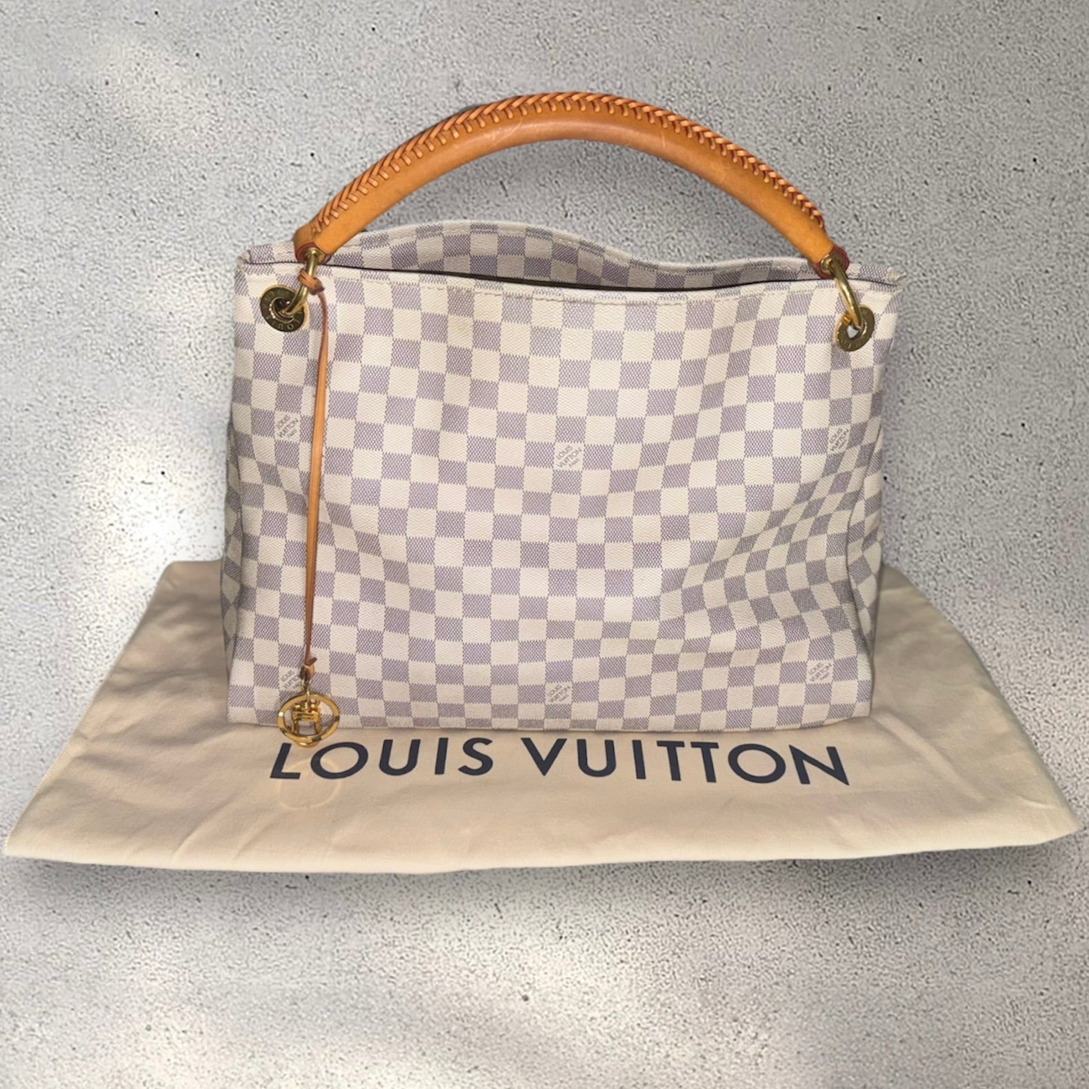 Louis Vuitton Damier Azur Artsy MM
