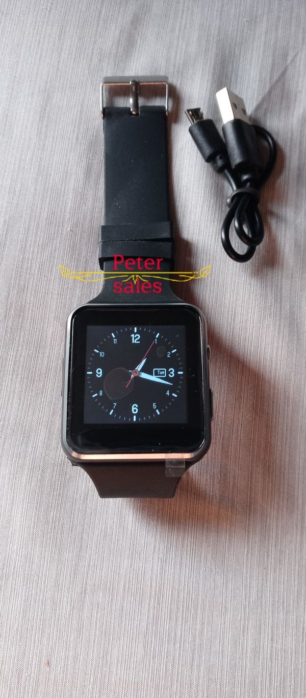 Bluetooth smartwatch with camera