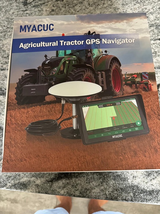Tractor GPS Navigator 7 Touch Screen GNSS Agricultural Navigator Suitable for S