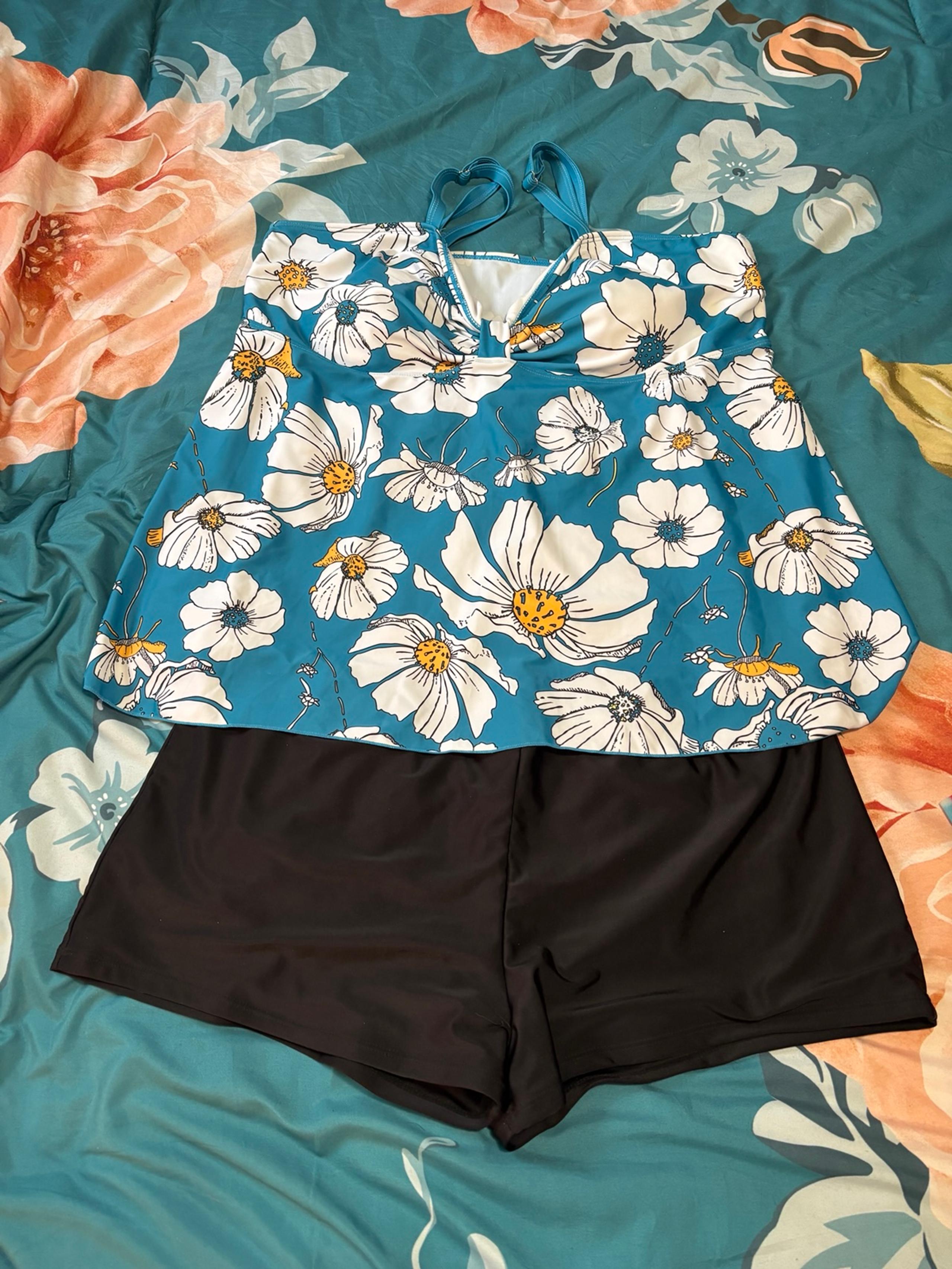 Like new rosegal two piece swim suit size 3X