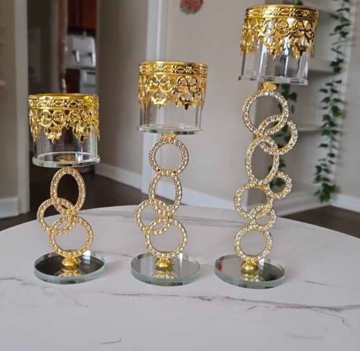 Candle holder