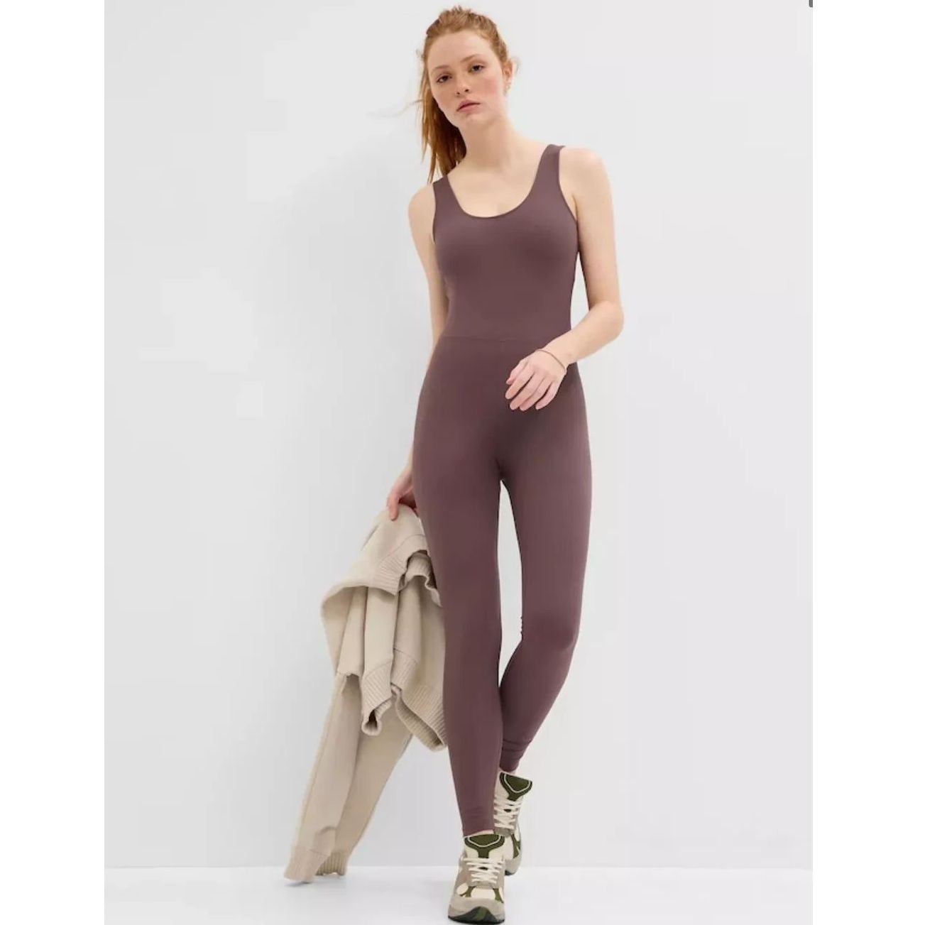 GapFit Studio Fitted Bodysuit, Blackberry, Size M