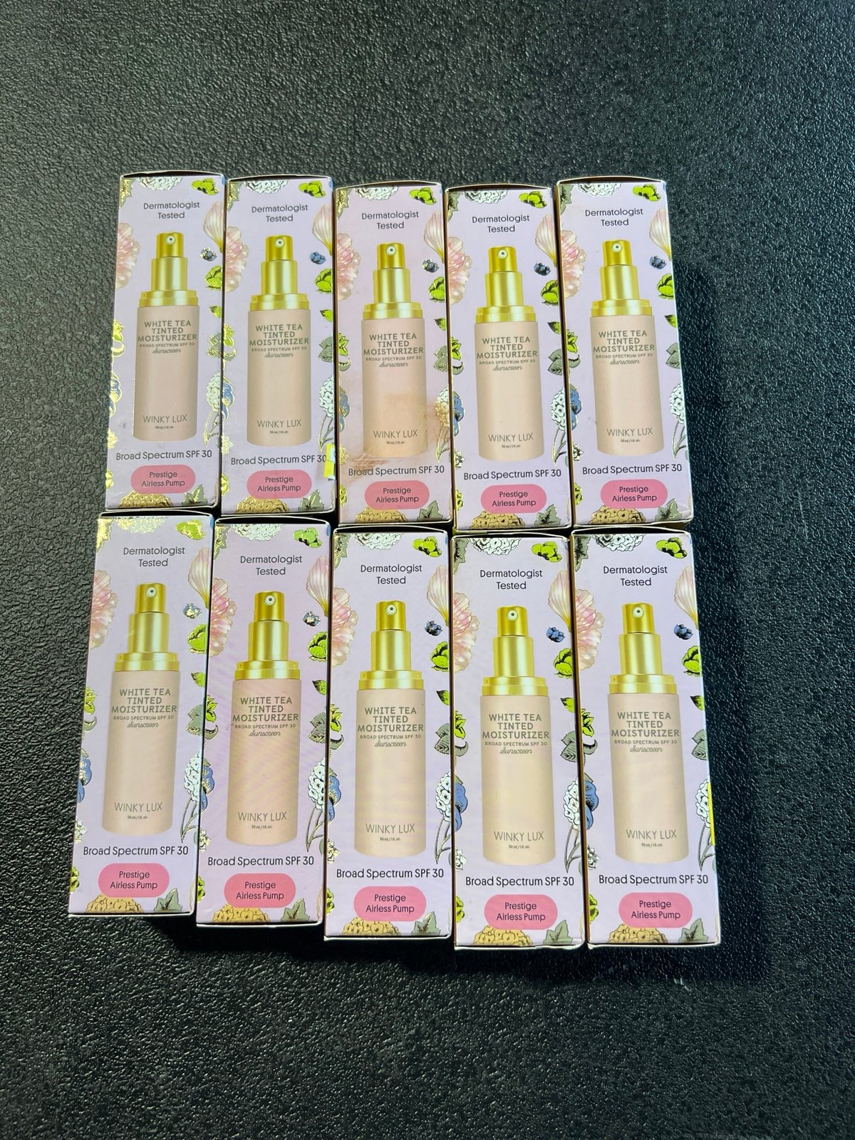 10-pack Winky Lux White Tea Tinted Moisturizer SPF 30 (medium-deep tint)