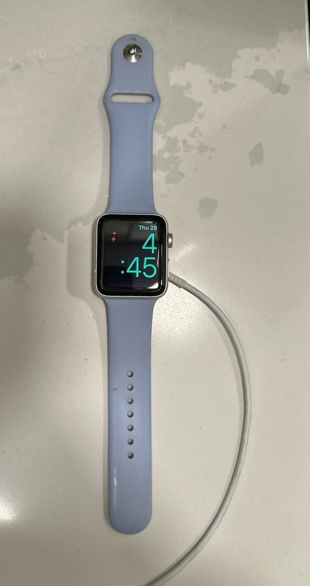 Apple Watch Series 3 in perfect condition 41mm