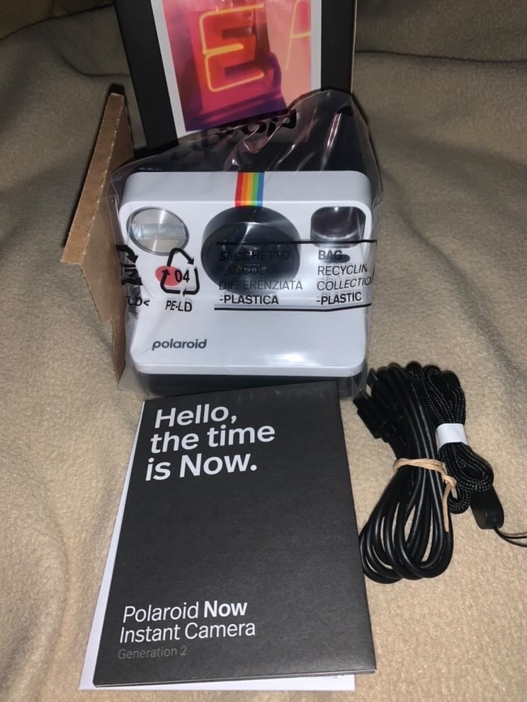 Polaroid Now instant camera Gen 2