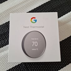 Google - Nest Smart Programmable Wifi Thermostat
